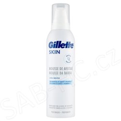Gillette pěna na hol. Series 240ml Sensitive